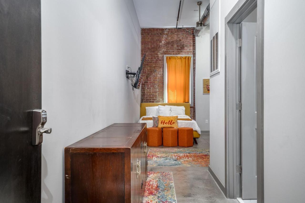 The Davis Lofts At Main Street - Unit 1E Leilighet Rocky Mount Eksteriør bilde