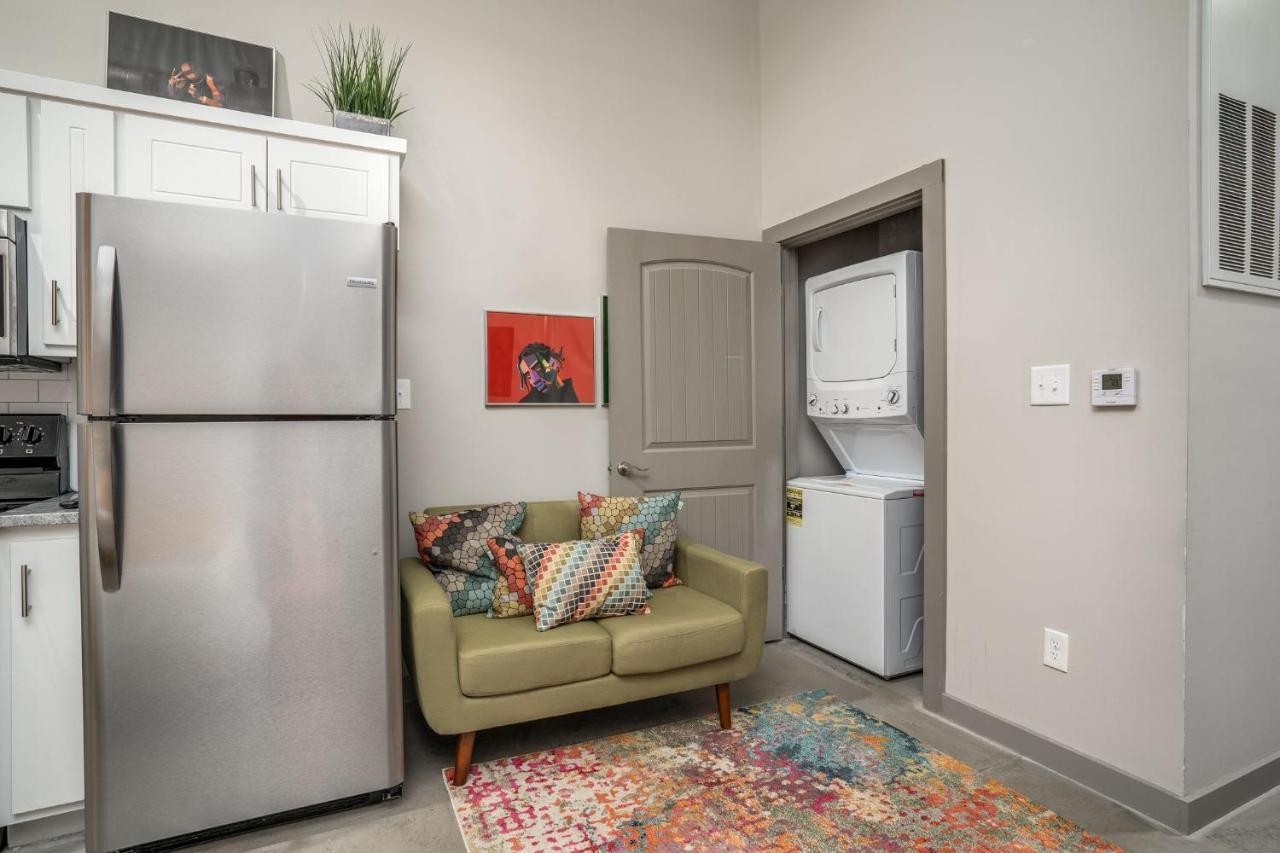 The Davis Lofts At Main Street - Unit 1E Leilighet Rocky Mount Eksteriør bilde